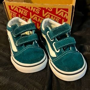 Toddler Old School Vans sneakers